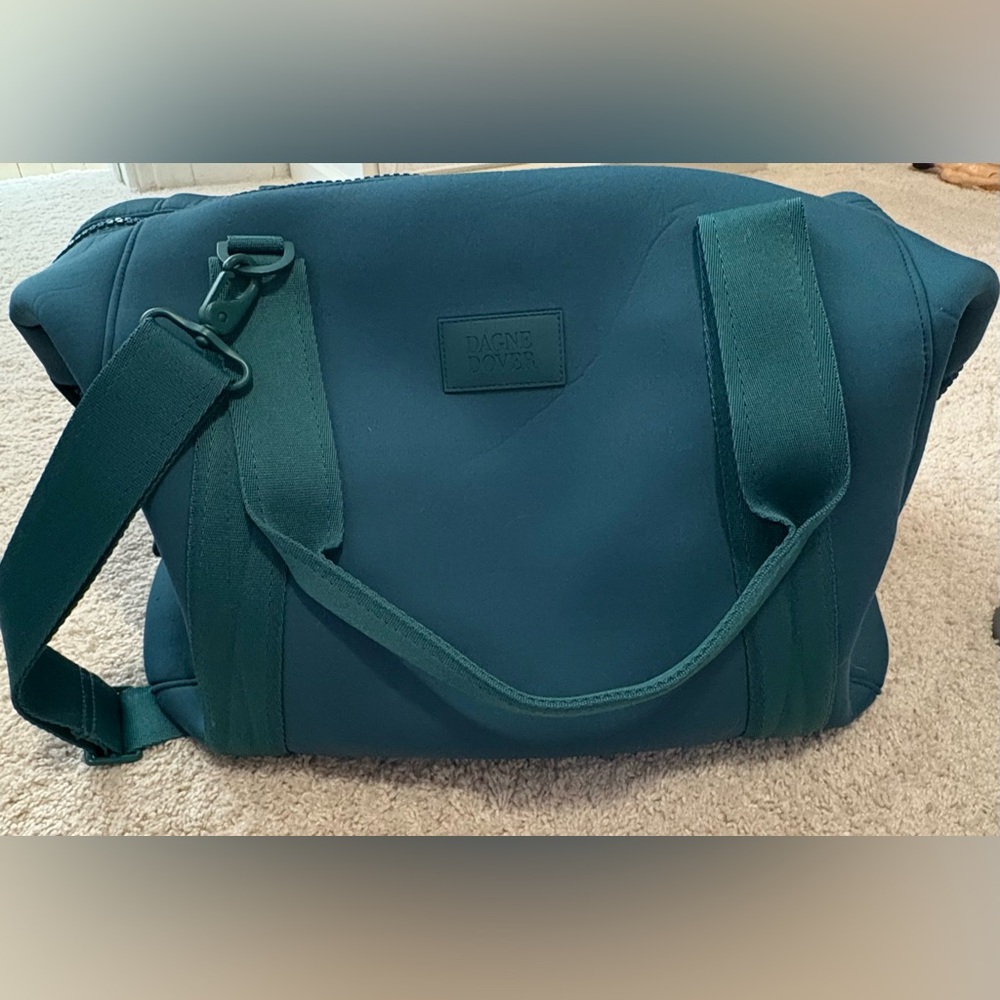 Dagne Dover Landon Large neoprene carryall